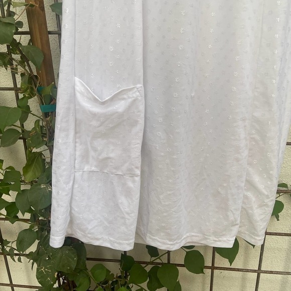 Vintage Womens Dressed In White Slip Night Maxi Dress Pockets Cottage Bride - Picture 2 of 6